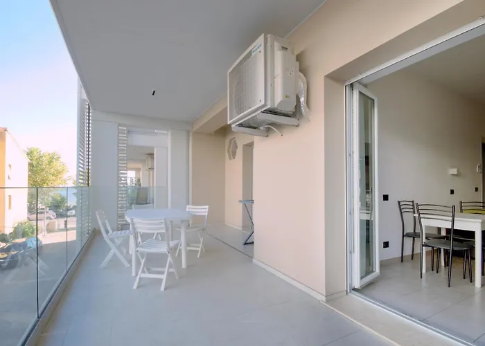 Vacanze Vista Mare Apartamento *